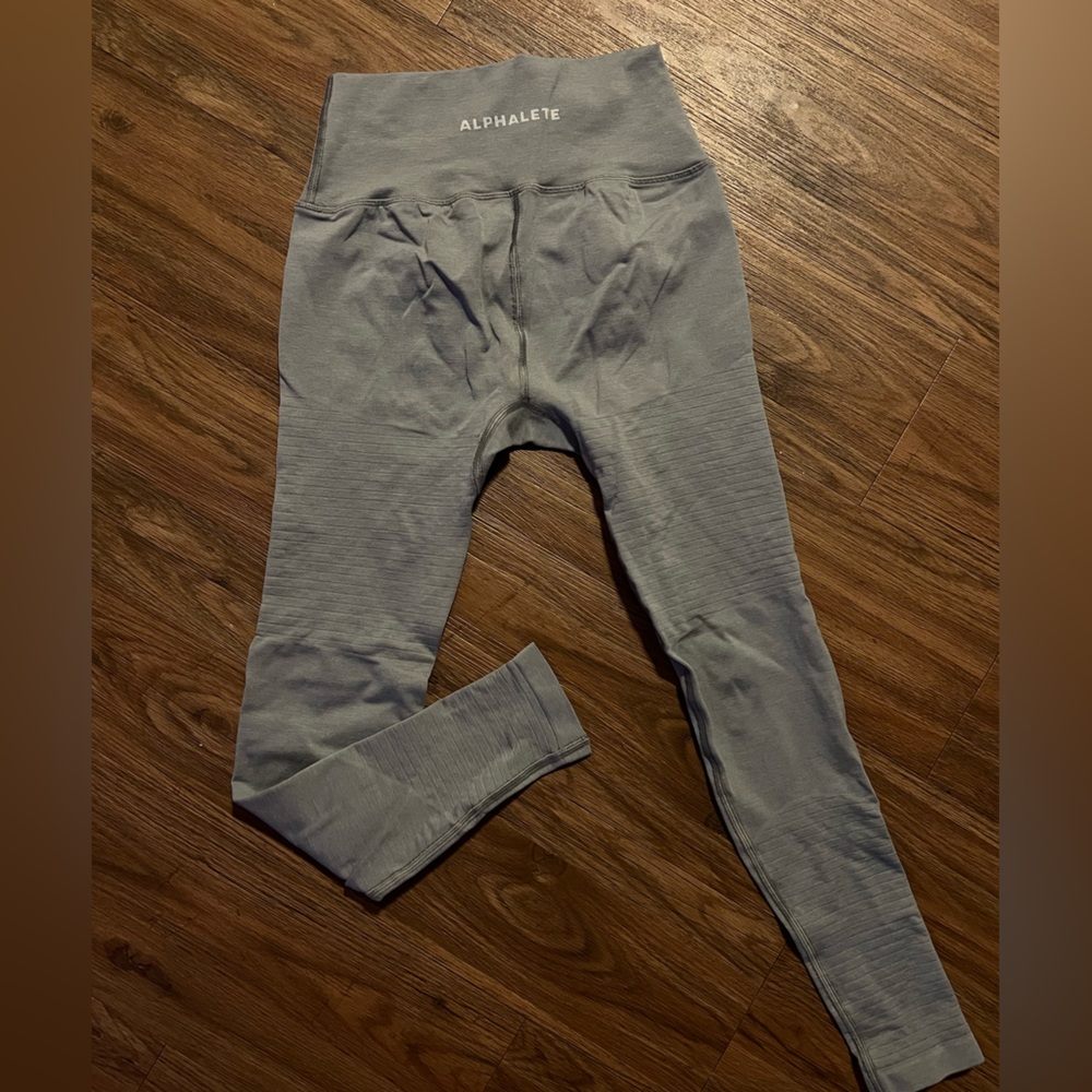 Alphalete leggings Sz med